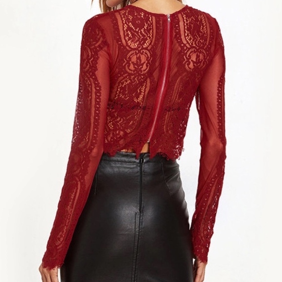 LAST 2! SALE! Red Lace crop top blouse - Picture 2 of 2